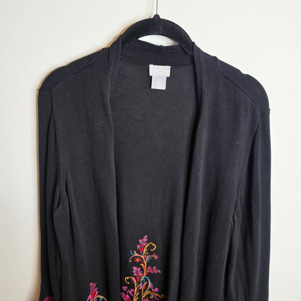 Chico's Embroidered Floral Cardigan Womens 1 (M) Bell Sleeve - Picture 3 of 6